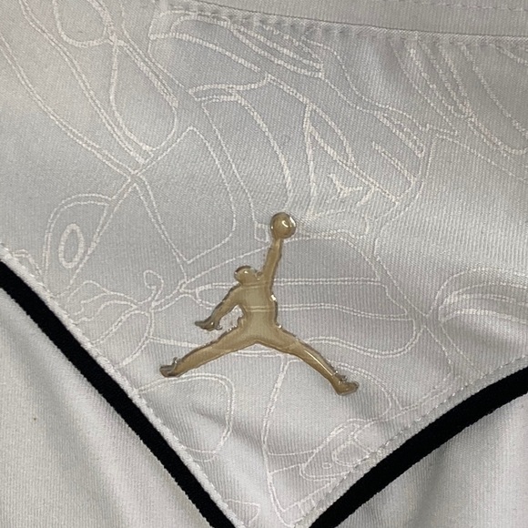 Jordan Shorts Sz Large (12-14) - Picture 5 of 6